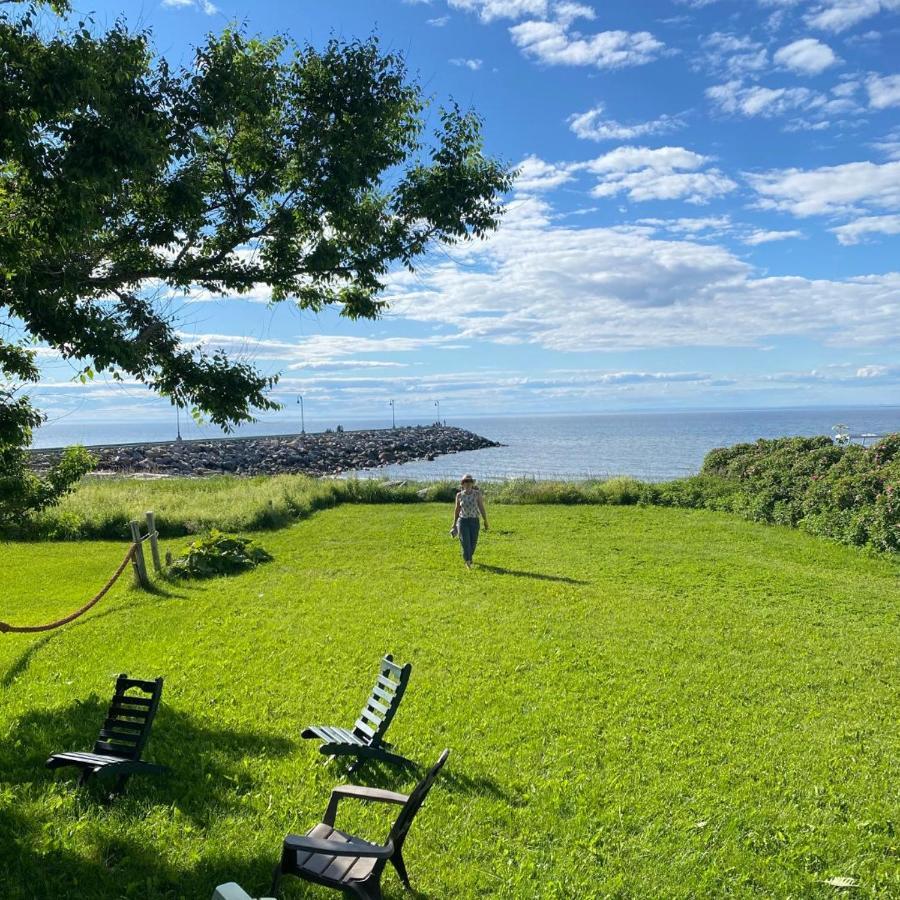 Hotel Le Gaspesiana Sainte-Flavie Zewnętrze zdjęcie